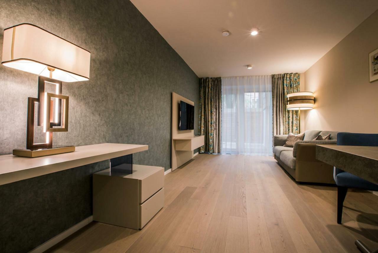 Karl Suites Palais Wessely Wina Bagian luar foto